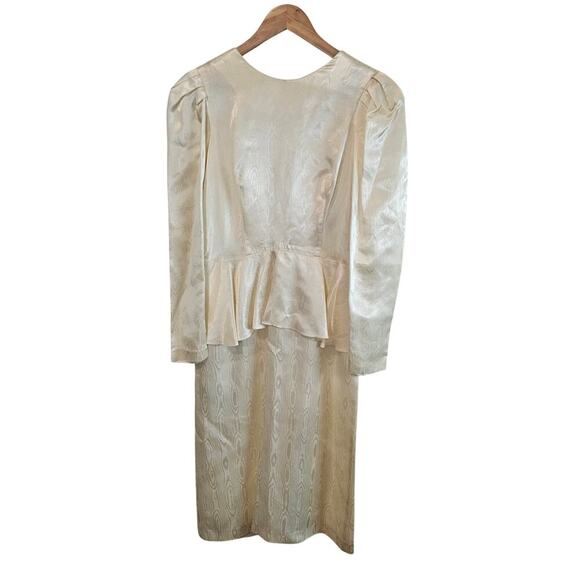 Vintage Peplum Dress Womens Size 6 White Silky 80s Glam Rock Retro Party Mod - Picture 1 of 12